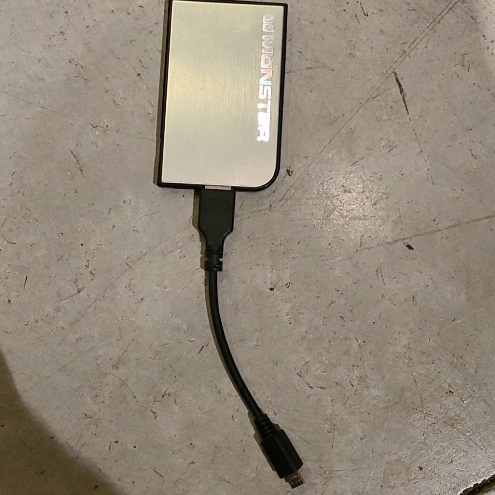 PowerCard.  Smartphone Charger